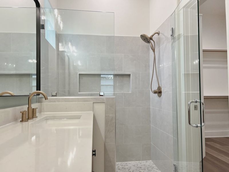 Image 11 representing the The Diamond Manor by Steve Klein Custom Builder in Diamond Hill Collection, Victoria, TX. Image 11 representing the The Diamond Manor by Steve Klein Custom Builder in Diamond Hill Collection, Victoria, TX.