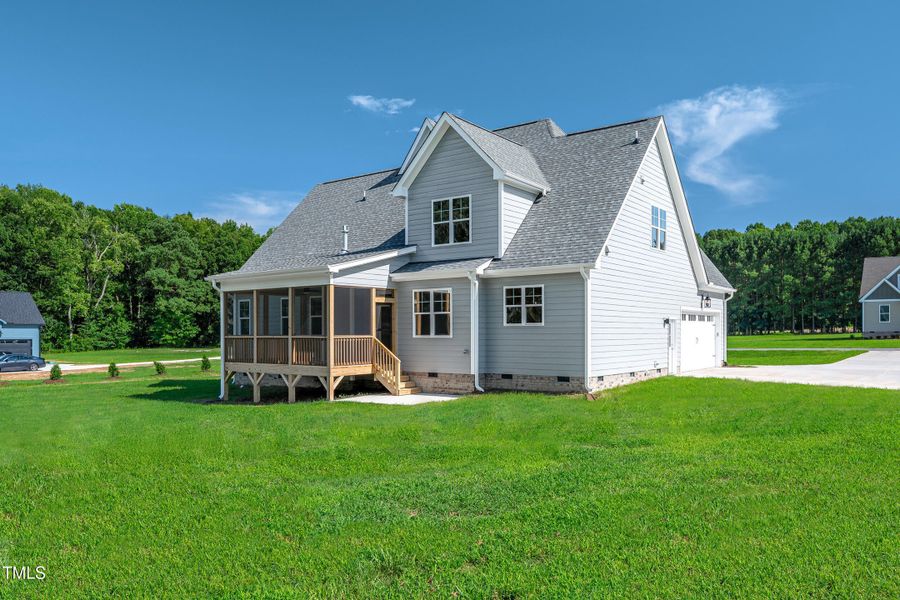 DFA4E66C-4DD9-4083-BCD1-A2DD30ED2AC7