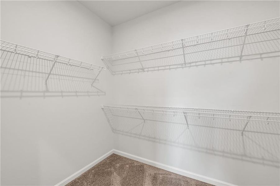 Spacious, unfurnished interior of a new home in , Lawrenceville (Image 35).