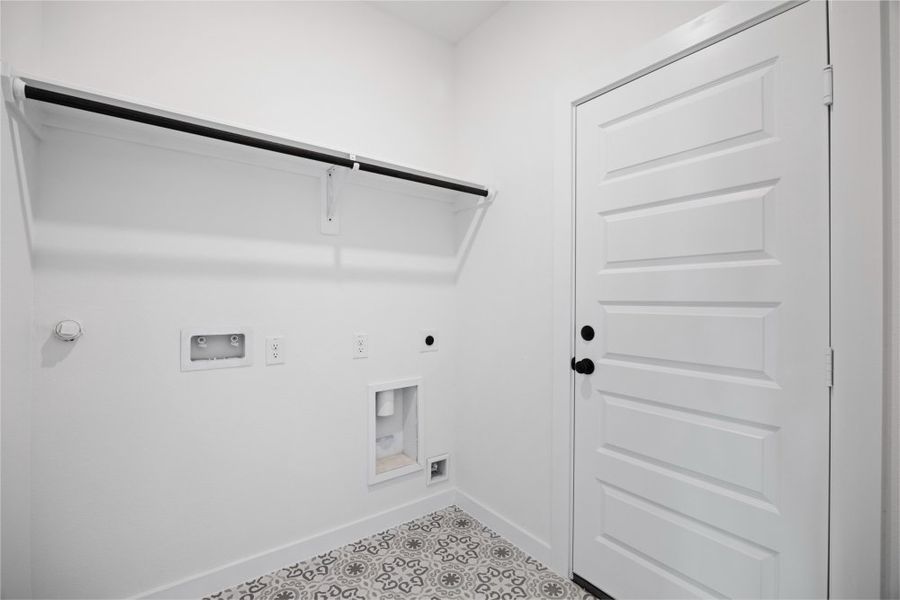 Spacious, unfurnished interior of a new home in Ashland, Houston (Image 22).