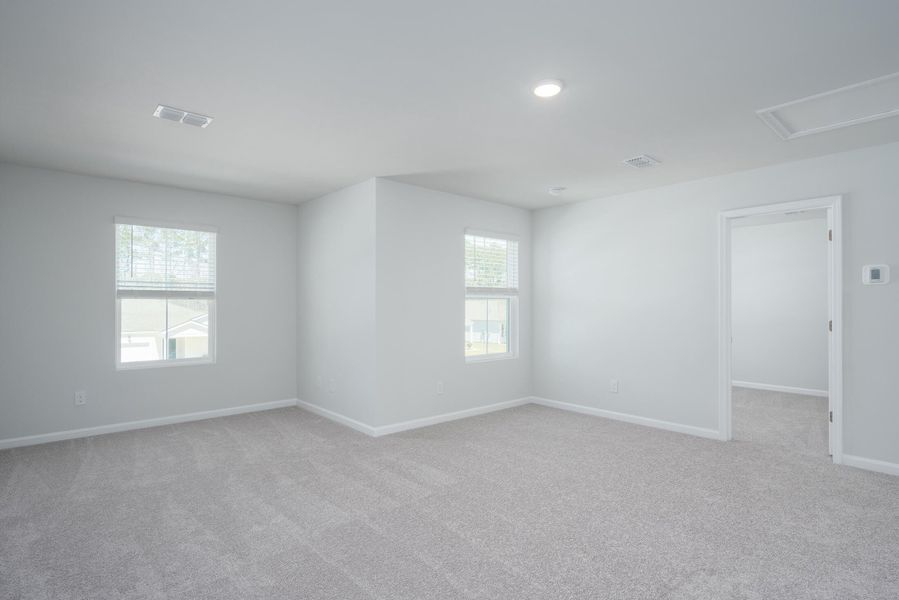 Spacious, unfurnished interior of a new home in Bradford Pointe, Summerville (Image 10). Spacious, unfurnished interior of a new home in Bradford Pointe, Summerville (Image 10).