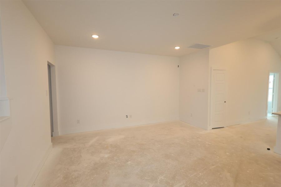 Image 30 of a home in Marvida. Image 30 of a home in Marvida.