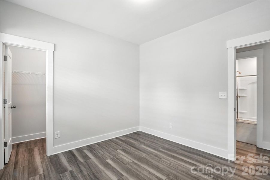 Secondary bedroom on the main