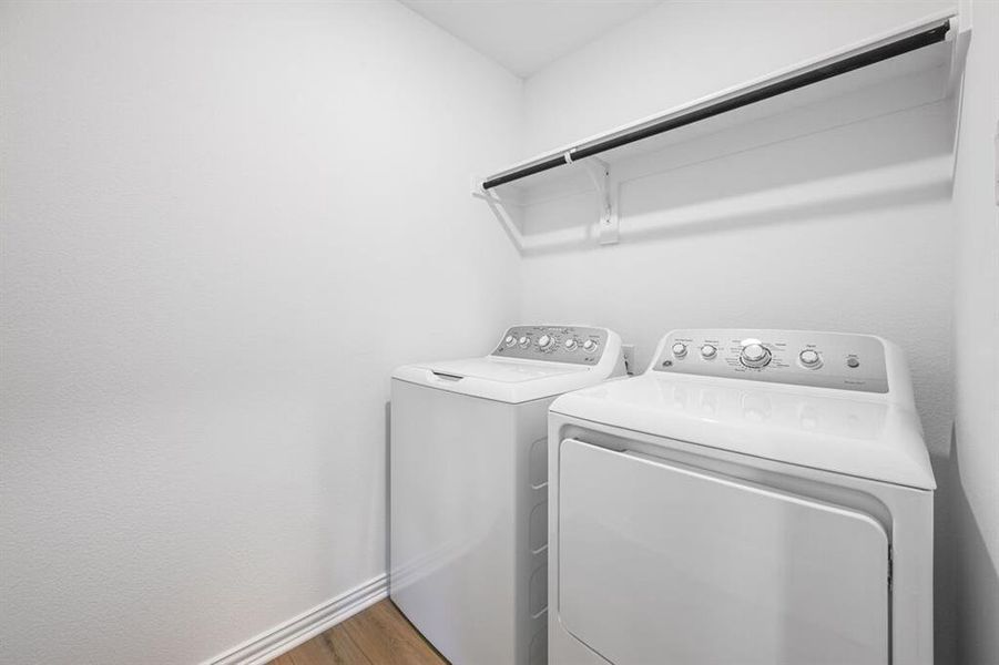Furnished interior view inside a new home in River Ridge, Crandall (Image 10). Furnished interior view inside a new home in River Ridge, Crandall (Image 10).