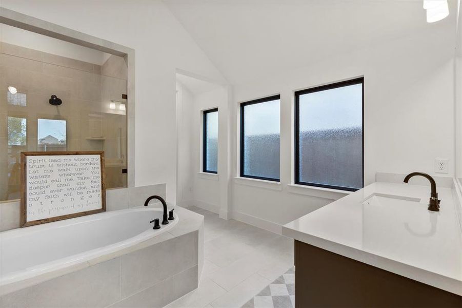 Furnished interior view inside a new home in , Lavon (Image 24). Furnished interior view inside a new home in , Lavon (Image 24).