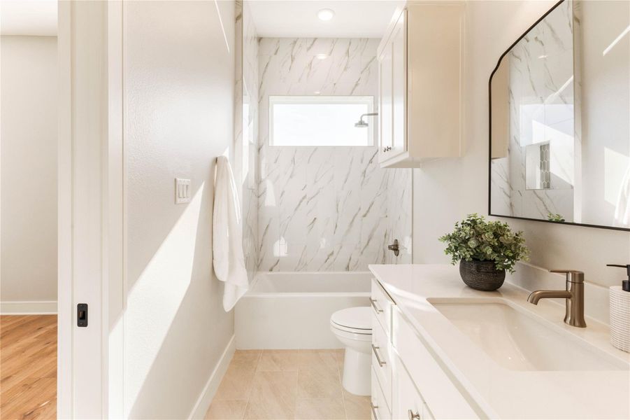 Furnished interior view inside a new home in , Bryan (Image 22).