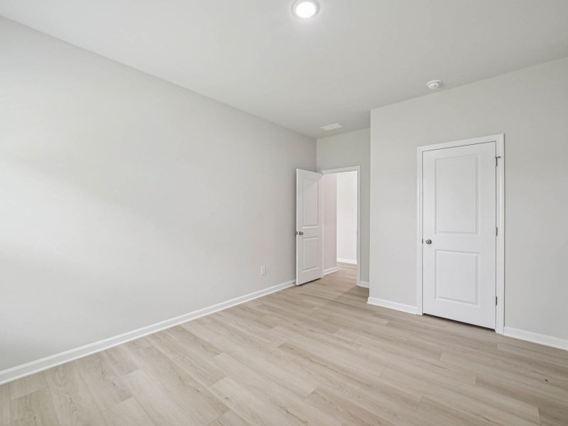 Spacious, unfurnished interior of a new home in Avalon Place - Signature Series, Durham (Image 12). Spacious, unfurnished interior of a new home in Avalon Place - Signature Series, Durham (Image 12).