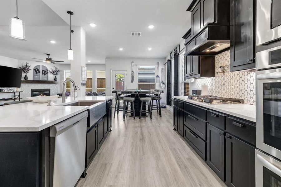 Furnished interior view inside a new home in , Prosper (Image 13).