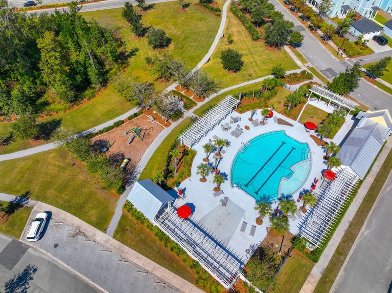 Community amenities in Sweetgrass at Summers Corner, Summerville (Image 59).
