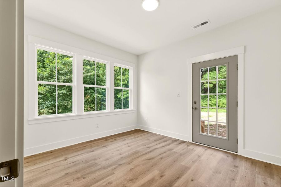 25-web-or-mls-DSC08936 25-web-or-mls-DSC08936