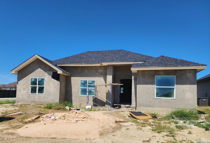 In-progress construction of a new home in , Eagle Pass, TX (Image 1). In-progress construction of a new home in , Eagle Pass, TX (Image 1).