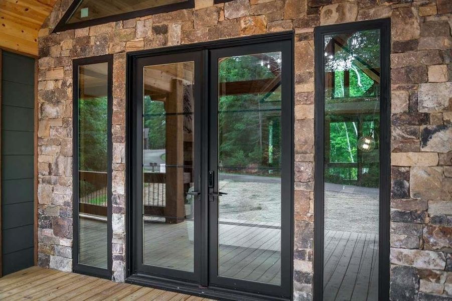 Exterior details and patio area of a home in , McCaysville (Image 26).