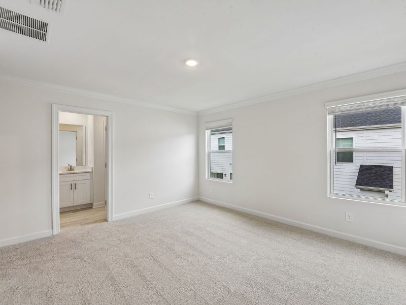 Spacious, unfurnished interior of a new home in Meadows at Wilson Farms - The Summit Series, Fort Mill (Image 15). Spacious, unfurnished interior of a new home in Meadows at Wilson Farms - The Summit Series, Fort Mill (Image 15).