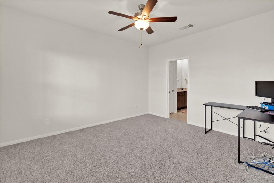 Spacious, unfurnished interior of a new home in , Magnolia (Image 17).