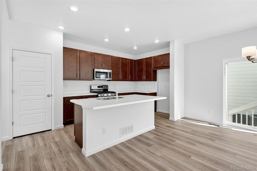 3314 N Catawba Way ~ Ready Now