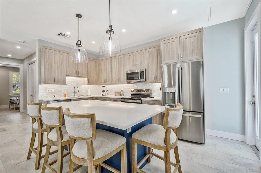 07-425 Hugh Street-7 07-425 Hugh Street-7