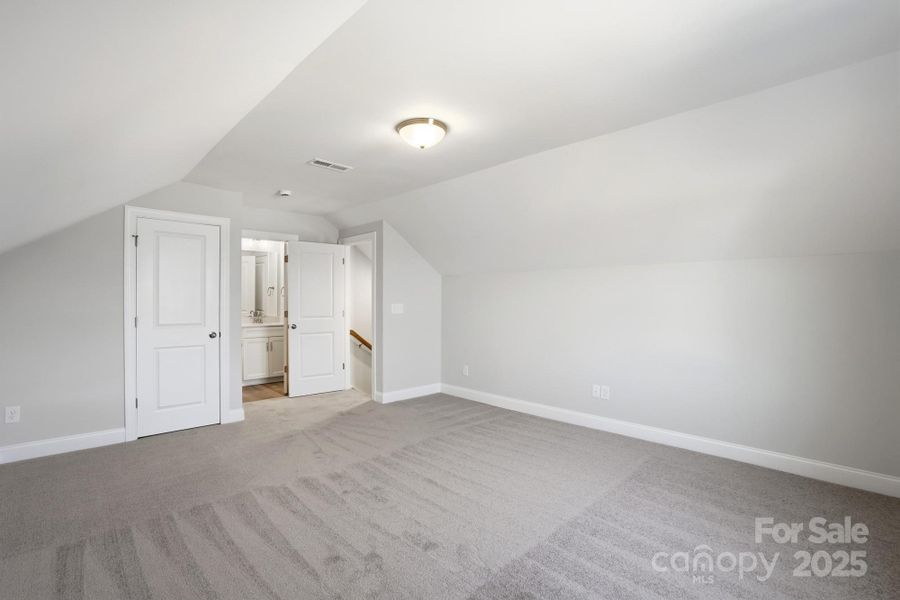 Spacious, unfurnished interior of a new home in The Meadows at Laurelbrook, Sherrills Ford (Image 48).