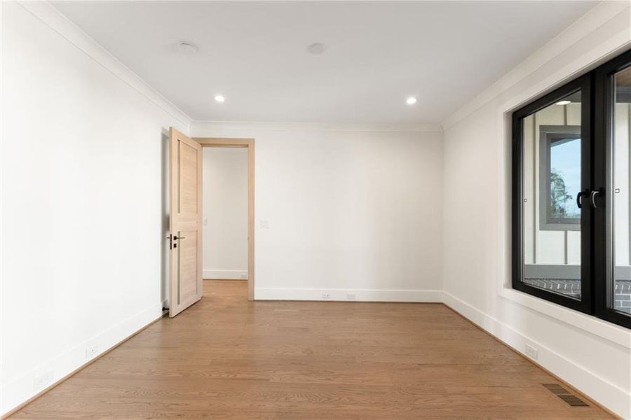 Spacious, unfurnished interior of a new home in , Cumming (Image 24).