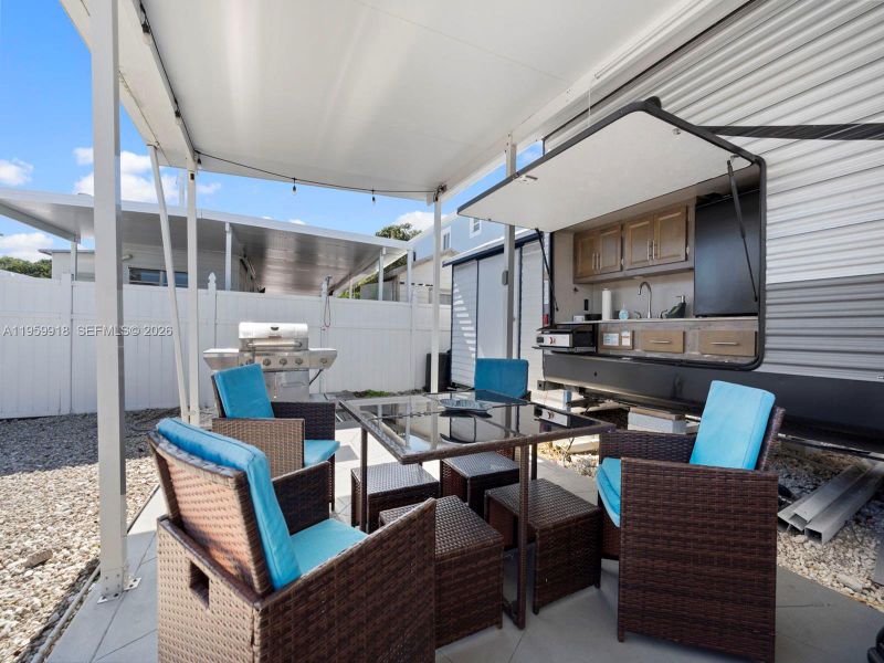 Exterior details and patio area of a home in , Key Largo (Image 23).