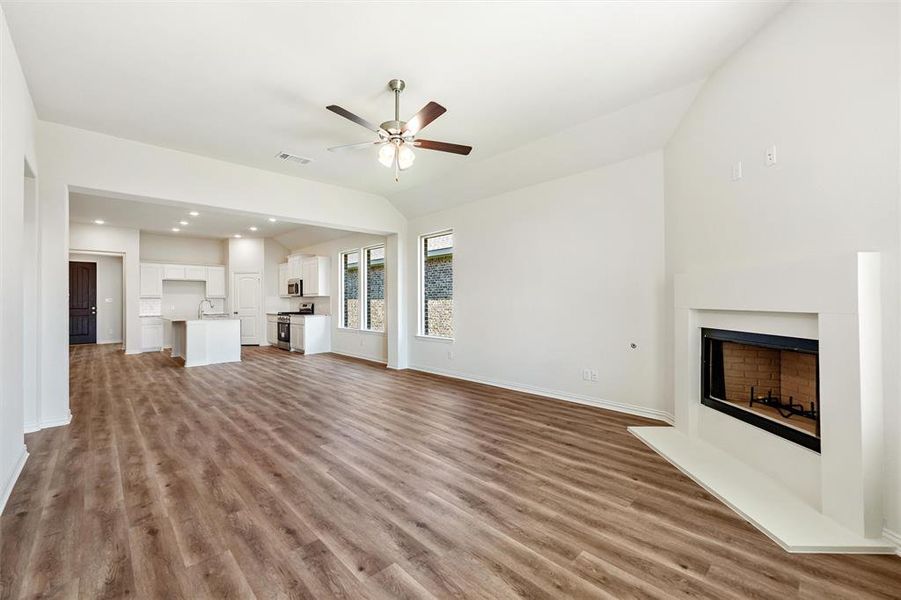 Spacious, unfurnished interior of a new home in Liberty Pointe, Gainesville (Image 28). Spacious, unfurnished interior of a new home in Liberty Pointe, Gainesville (Image 28).