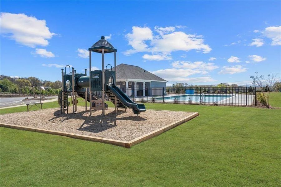 Community amenities in Townes At The Stiles, Cartersville (Image 28).