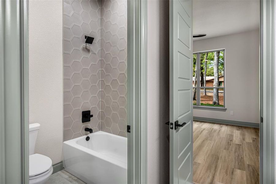 Furnished interior view inside a new home in , Granbury (Image 17).