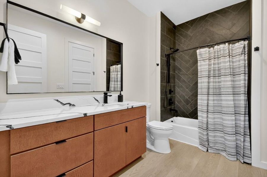 Furnished interior view inside a new home in , Blue Ridge (Image 17). Furnished interior view inside a new home in , Blue Ridge (Image 17).