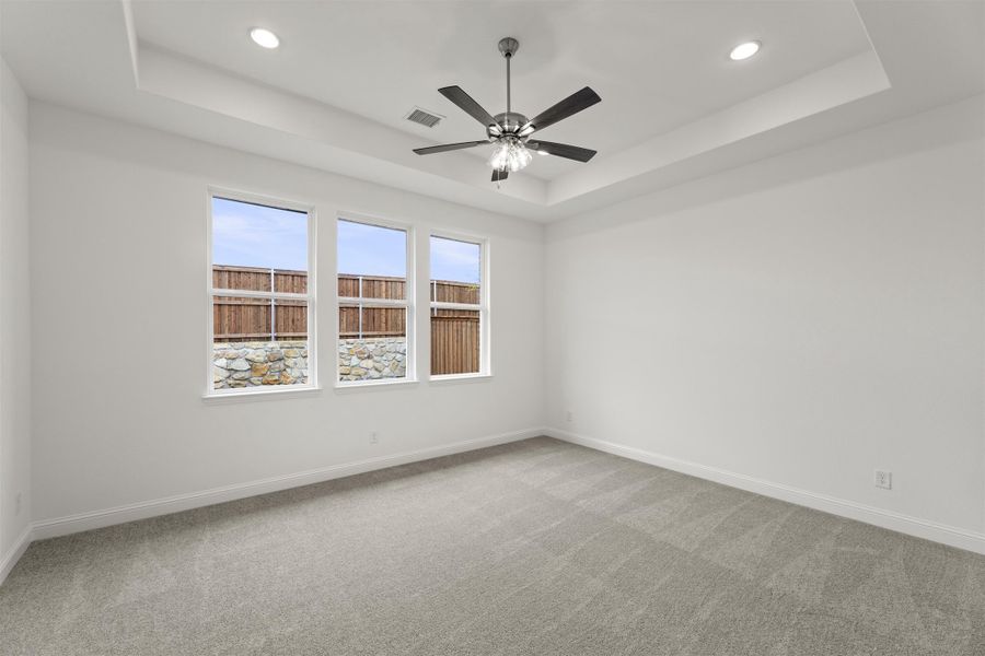 Representative unfurnished interior of a home built from the Elizabeth - 60 ft Home Site by Rockwell Homes in Nelson Lake Estates, Rockwall (Image 44). Representative unfurnished interior of a home built from the Elizabeth - 60 ft Home Site by Rockwell Homes in Nelson Lake Estates, Rockwall (Image 44).