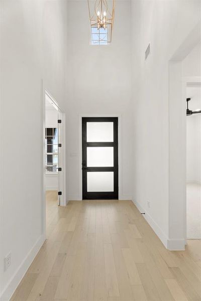 08. 3728 Meander - Entry