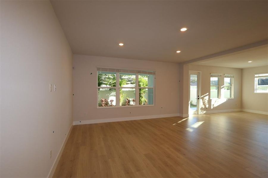 Spacious, unfurnished interior of a new home in South Tampa - Urban Collection, Tampa (Image 11).