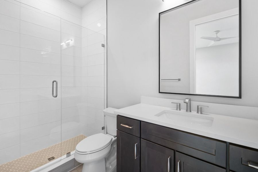 Bedroom 2 ensuite