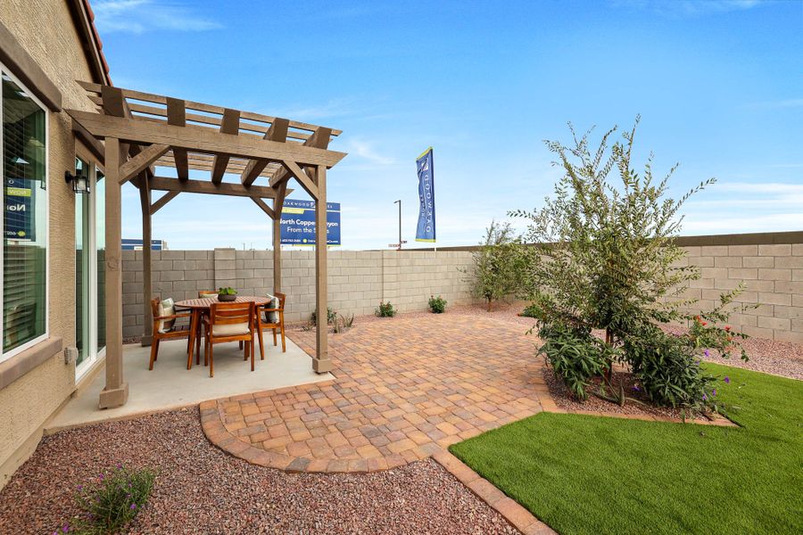 Exterior details and patio area of a home in North Copper Canyon, Surprise (Image 3).