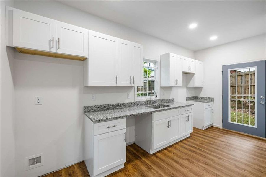 Furnished interior view inside a new home in , Atlanta (Image 6).