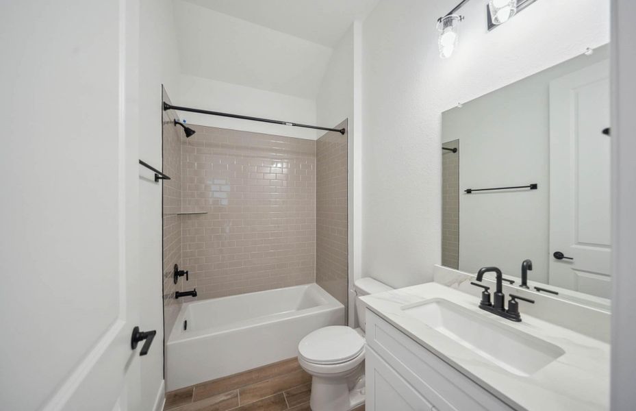 Image 17 of a home in Valencia. Image 17 of a home in Valencia.