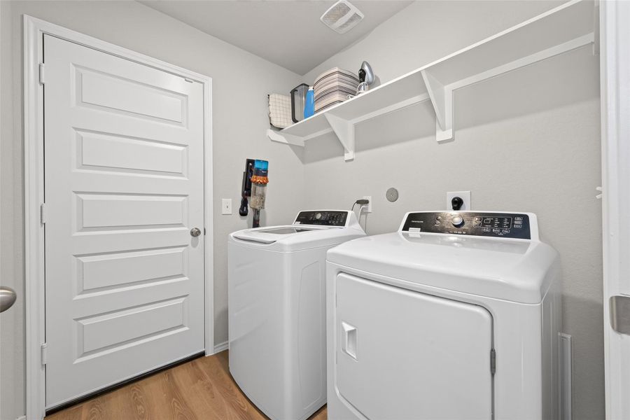Furnished interior view inside a new home in , Magnolia (Image 15).