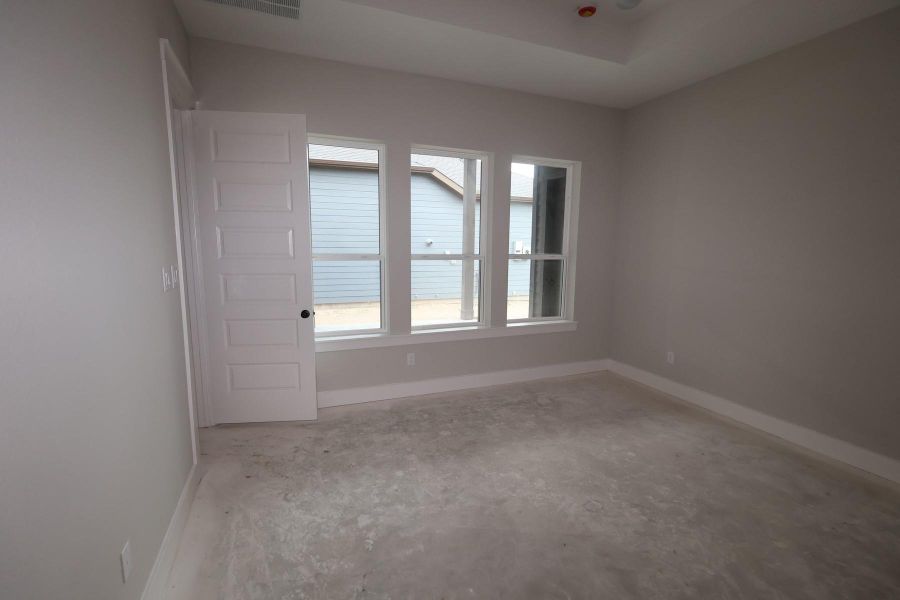 Image 15 of a home in Bridgeland Central: Emerald Heights - Enclave Row Collection.