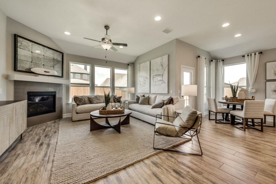 MODEL HOME images may NOT be consistent with the finished product. MODEL HOME images may NOT be consistent with the finished product.