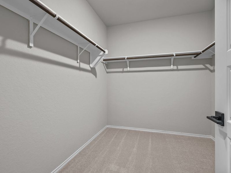 Representative unfurnished interior of a home built from the The Glenwood E by Davidson Homes LLC in Bricewood, San Antonio (Image 28).