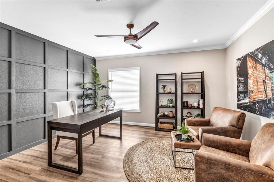 Home office featuring ornamental molding, light wood-style floors, a ceiling fan, and recessed lighting