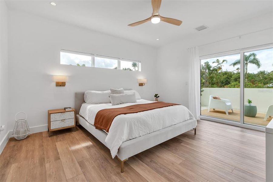 Furnished interior view inside a new home in , Sarasota (Image 42).