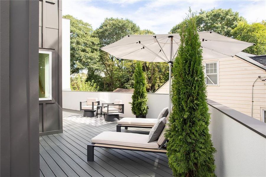 Exterior details and patio area of a home in , Atlanta (Image 41).