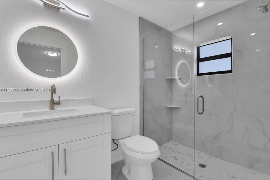 Furnished interior view inside a new home in , Lehigh Acres (Image 4).