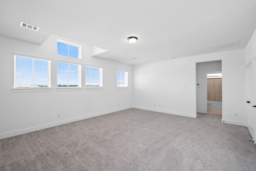 Spacious, unfurnished interior of a new home in Bridgeland 45's, Cypress (Image 28). Spacious, unfurnished interior of a new home in Bridgeland 45's, Cypress (Image 28).