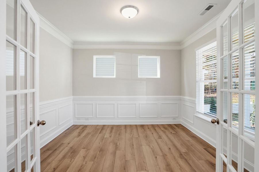 Spacious, unfurnished interior of a new home in Grier Meadows, Charlotte (Image 21).