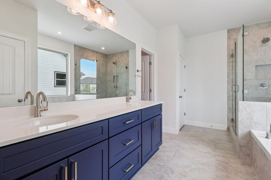 Furnished interior view inside a new home in Sage Hollow, Kyle (Image 8).