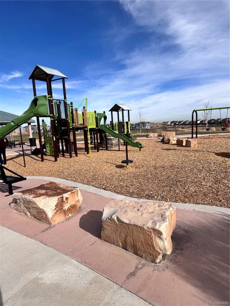 Community amenities in Willow Bend, Thornton (Image 24). Community amenities in Willow Bend, Thornton (Image 24).