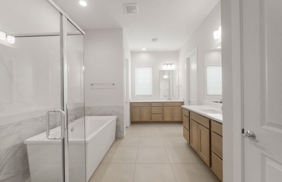 Furnished interior view inside a new home in Upper Canyon, Phoenix (Image 13). Furnished interior view inside a new home in Upper Canyon, Phoenix (Image 13).