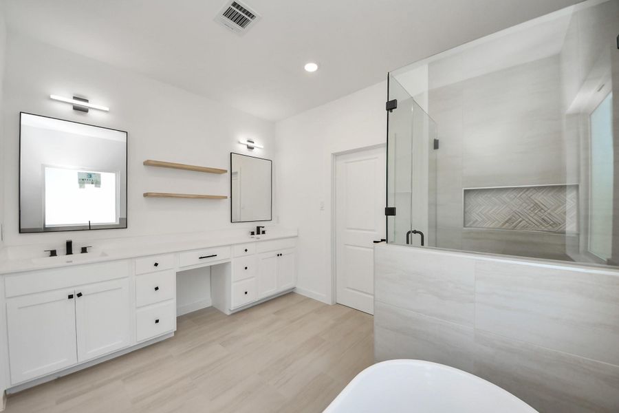 Furnished interior view inside a new home in , Houston (Image 5).