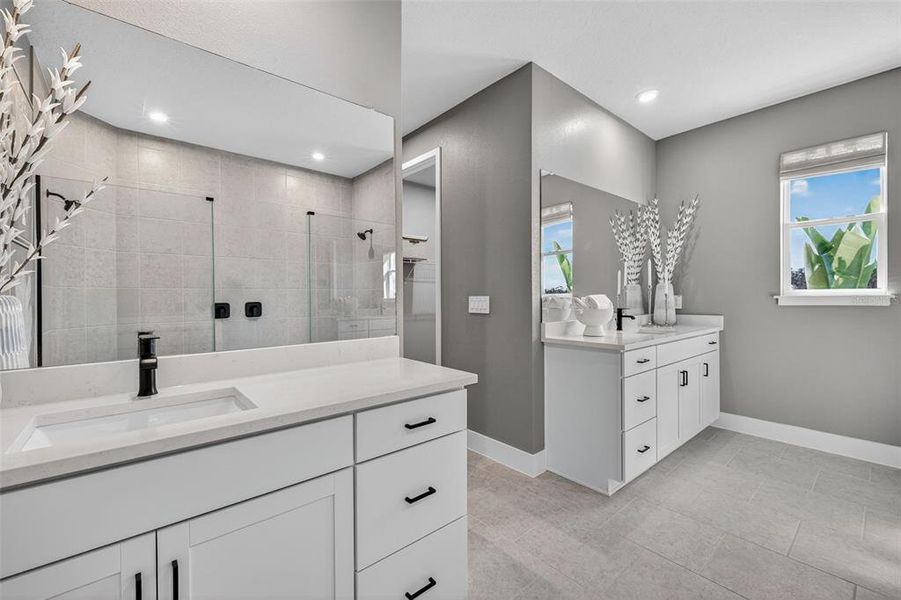 Furnished interior view inside a new home in Pasadena Ridge Master, Dade City (Image 20).