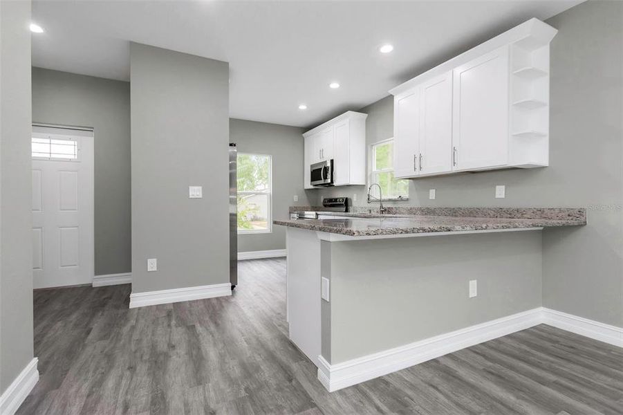 Furnished interior view inside a new home in , Tampa (Image 5).